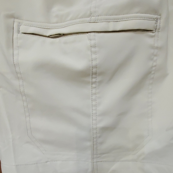 🆕️ Chaps Performance Golf shorts - Picture 10 of 12